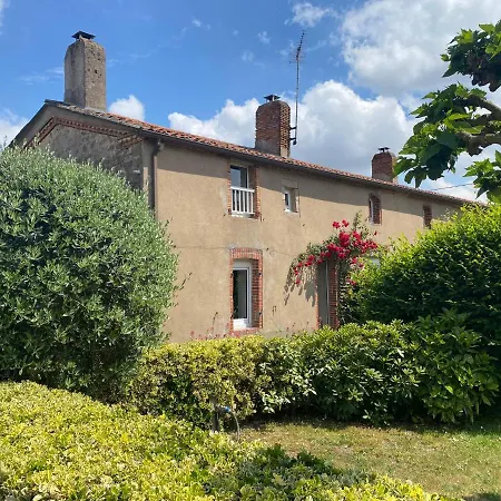 De La Roulliere Le Longeron