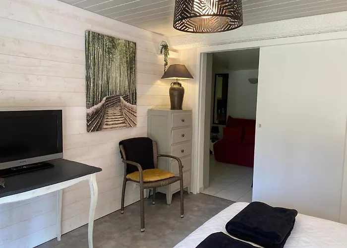 De La Roullière Appartamento *